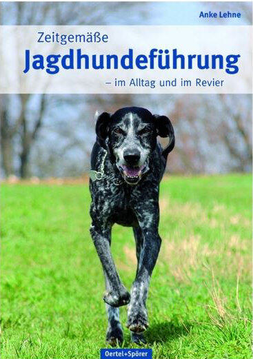 Titelbild des Buches "Fährtentraining für Jagdhunde"
